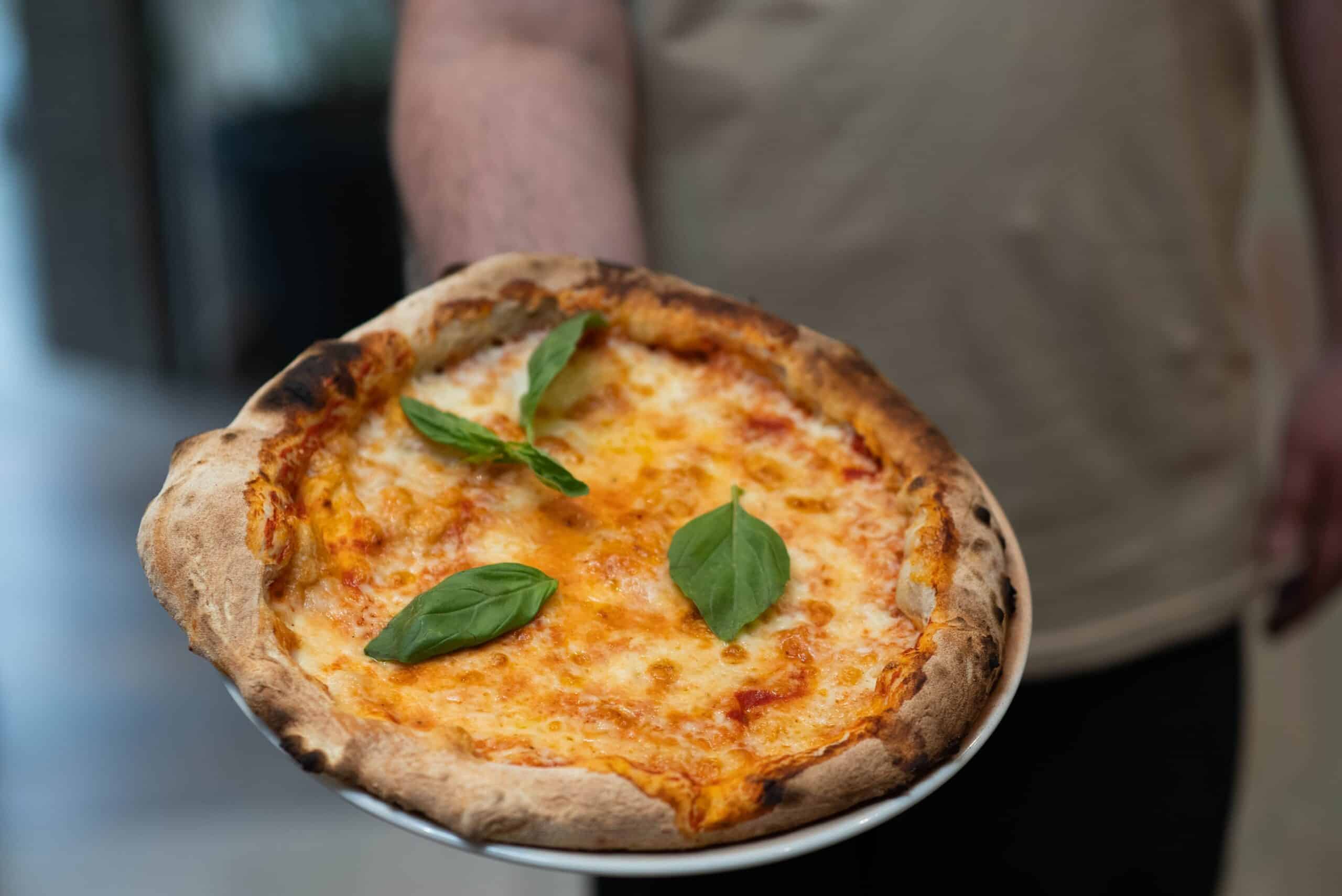 Italienische Pizza in Uhingen